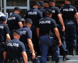     ktuelno  18.000 mladih podnijelo zahtjeve za oko 300 mjesta u Policiji Kosova