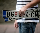 Najava novih mjera protiv Srbije: Zabrana za vozila sa srbijanskim tablicama  