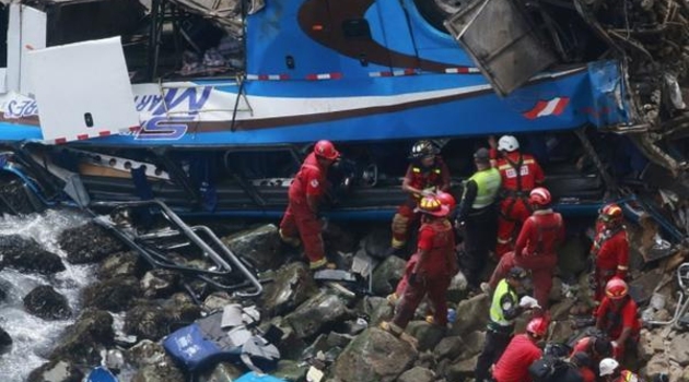 Crni bilans: Najmanje 48 mrtvih u nesreći autobusa u Peruu