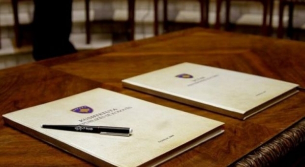 Deset godina od donošenja Ustava Kosova