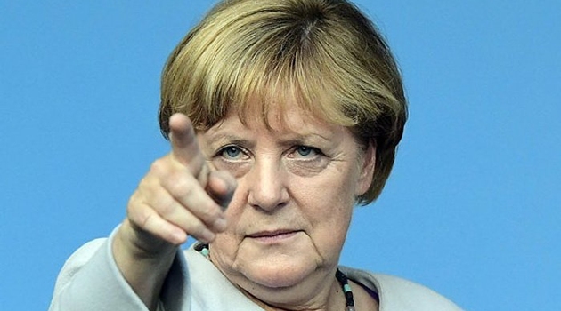 Merkel uzvratila Seehoferu: Muslimani su dio Njemačke, kao i njihova religija