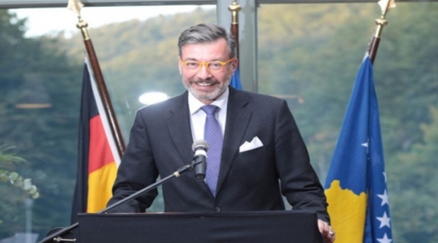 Ambasador Nemačke brani švajcarskog ambasadora